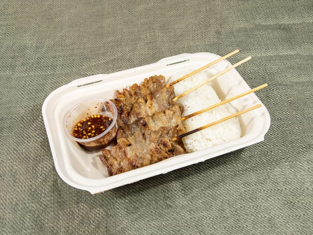 4 Moo Ping with Sticky Rice.